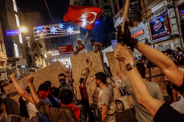 Протесты в Турции