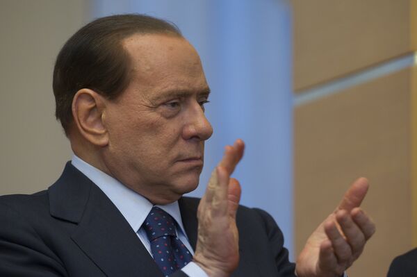 Премьер-министр Италии С.Берлускони на пресс-конференции в Сочи