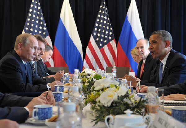 Президент РФ В.Путин встретился с президентом США Б.Обамой Президент РФ В.Путин встретился с президентом США Б.Обамой