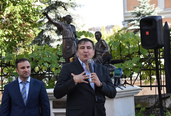 Губернатор Одесской области Михаил Саакашвили встретился с жителями Одессы