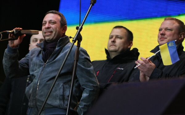 Митинг За единую Украину в Днепропетровске Митинг За единую Украину в Днепропетровске