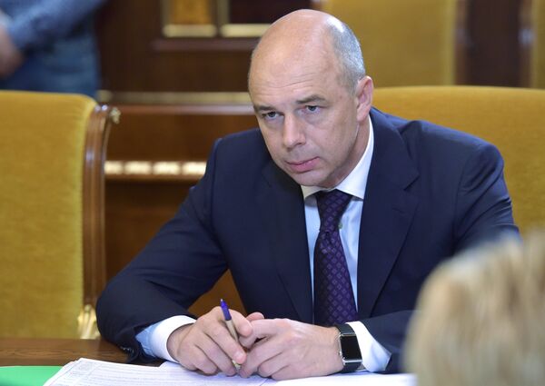 Премьер-министр РФ Д.Медведев провел совещание по развитию экономики и социальной стабильности