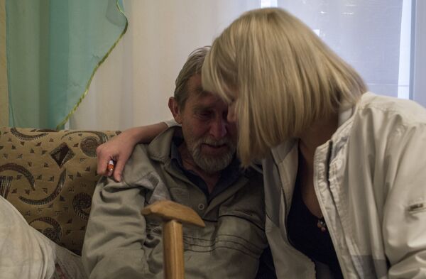 Работа волонтёров в Донецке Работа волонтёров в Донецке