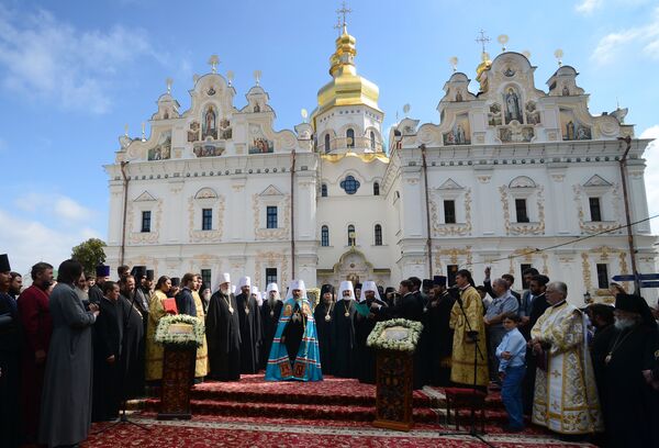 Интронизация нового предстоятеля Украинской православной церкви Московского патриархата Интронизация нового предстоятеля Украинской православной церкви Московского патриархата