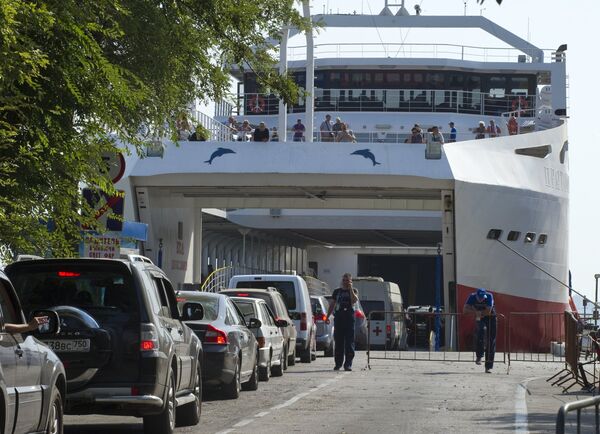 Работа Керченской переправы в Крыму