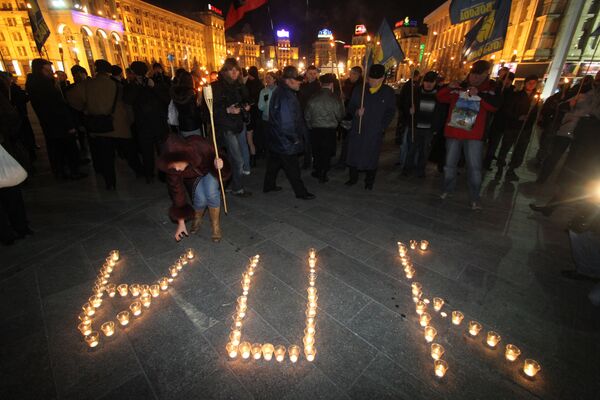 Факельное шествие состоялось в Киеве в память командующего УПА Романа Шухевича