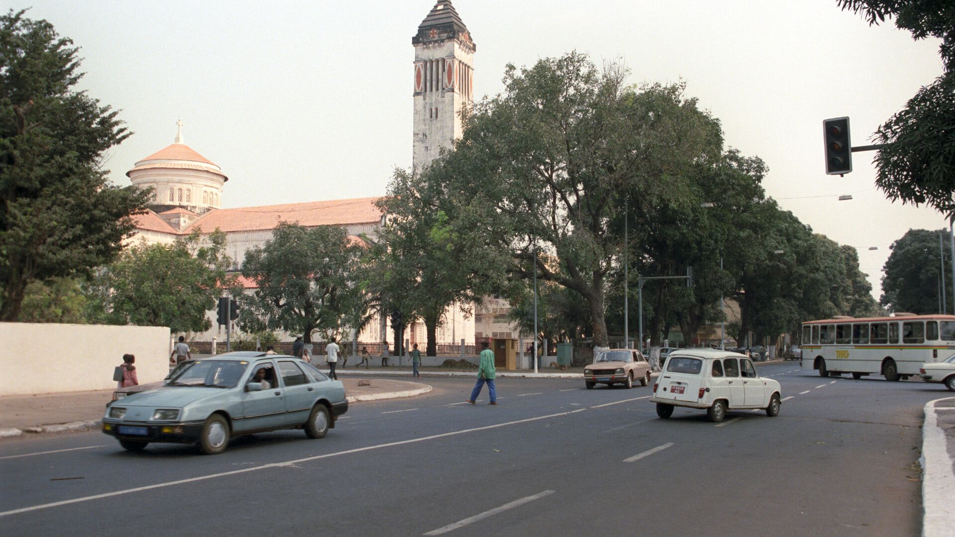 На одной из улиц - РИА Новости, 1920, 28.12.2022