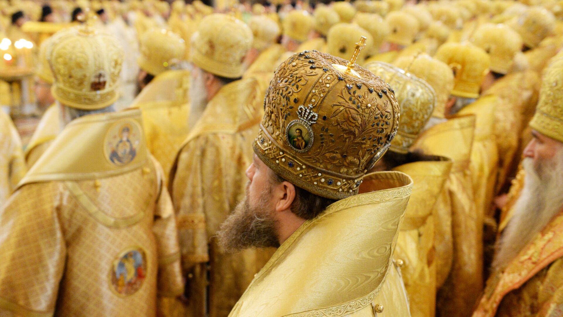 Патриарх Кирилл совершил литургию в день своей интронизации - РИА Новости, 1920, 12.04.2024
