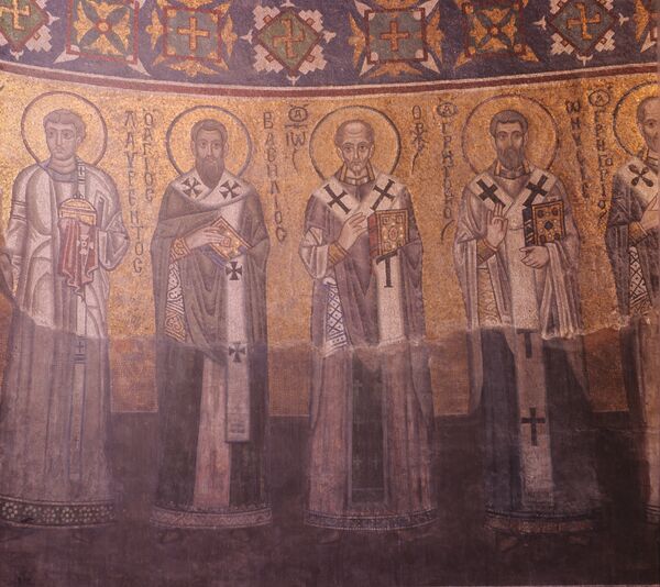 Фрагмент мозаики в алтаре Святительский чин