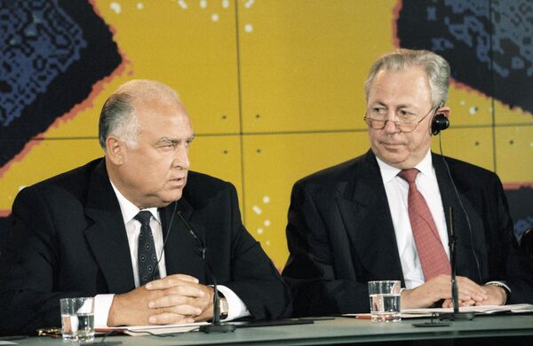 Черномырдин и Сантер