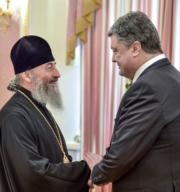 П.Порошенко встретился с предстоятелем УПЦ митрополитом Онуфрием П.Порошенко встретился с предстоятелем УПЦ митрополитом Онуфрием
