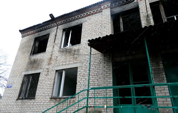 Последствия обстрелов поселка Зайцево в Донецкой области