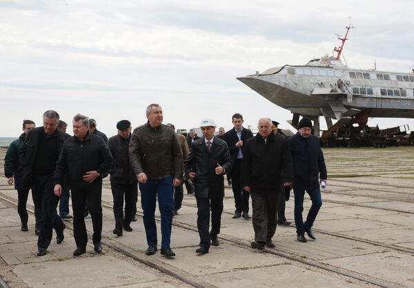 Д. Рогозин посетил завод Море в Феодосии
