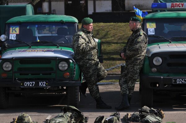 Отправка украинских пограничников на границу с Россией Отправка украинских пограничников на границу с Россией