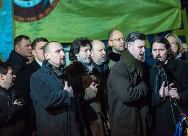 Кандидаты в новое правительство представлены в ходе Народного вече на Майдане Независимости