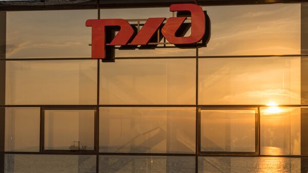 Здание нового железнодорожного вокзала в Адлере