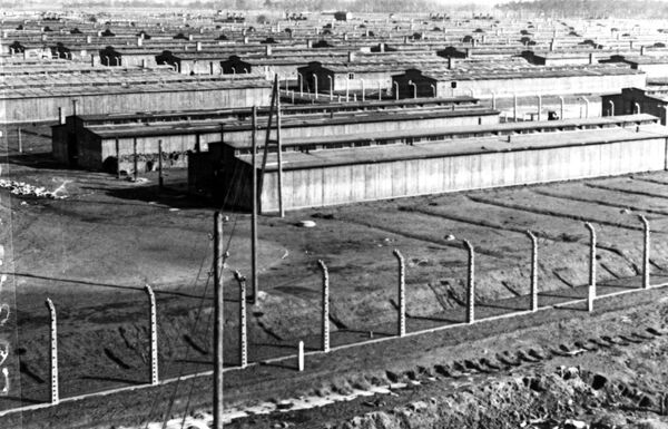 Бараки концлагеря Освенцим