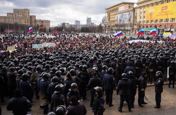 В Харькове прошел митинг в поддержку крымского референдума