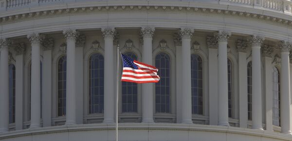 Капитолий, здание в Вашингтоне, где заседает конгресс США Капитолий, здание в Вашингтоне, где заседает конгресс США