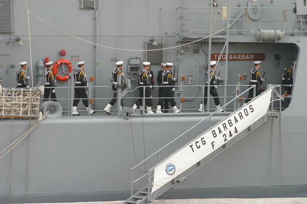 Неофициальный визит отряда кораблей ВМС Турции в составе фрегата Барбарос и подводной лодки Йилдырай в порт Севастополь