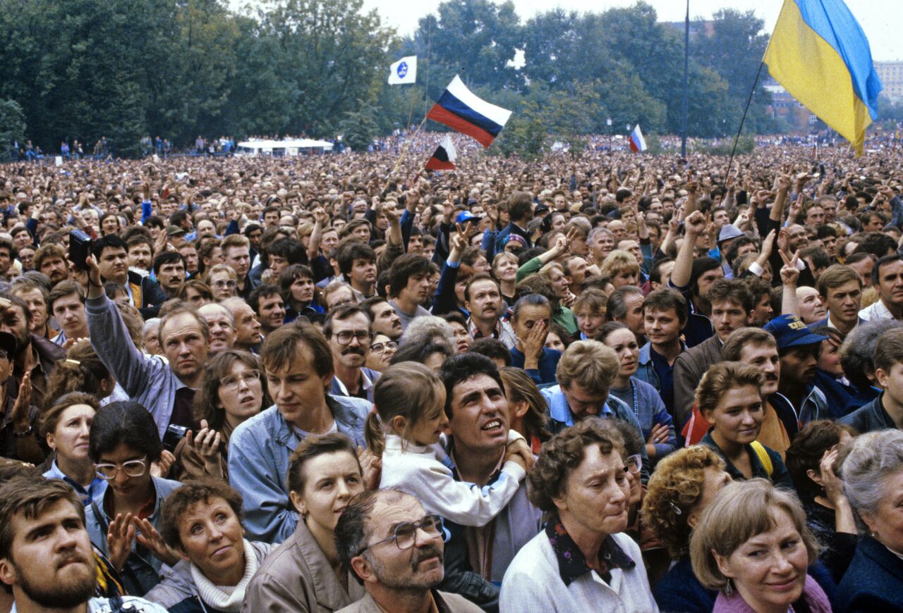 Если бы не было ГКЧП. Альтернативная история Советского Союза - 13.07.2022  Украина.ру