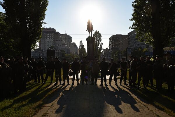 Памятник Николаю Щорсу в Киеве