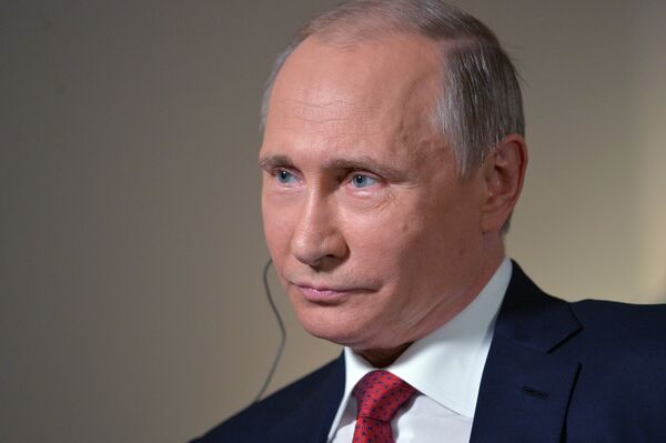 Рабочая поездка президента РФ В. Путина в Дальневосточный федеральный округ Рабочая поездка президента РФ В. Путина в Дальневосточный федеральный округ