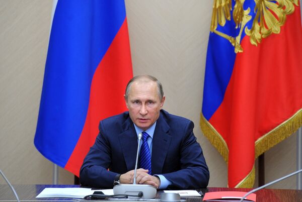 Президент РФ В. Путин провёл совещание по программе вооружения на 2018–2025 годы