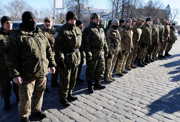 Отправка группы бойцов батальона Сич на юго-восток Украины Отправка группы бойцов батальона Сич на юго-восток Украины
