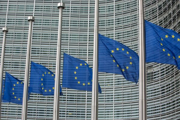 Ситуация в Брюсселе после серии взрывов в аэропорту и метро Ситуация в Брюсселе после серии взрывов в аэропорту и метро