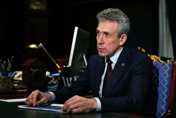 Рабочая встреча премьер-министра РФ Д. Медведева с председателем ВЭБ С. Горьковым Рабочая встреча премьер-министра РФ Д. Медведева с председателем ВЭБ С. Горьковым
