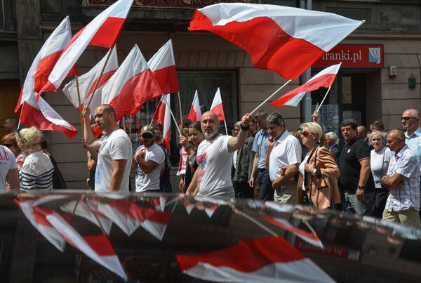 Марш памяти жертв Волынской резни в Польше Марш памяти жертв Волынской резни в Польше