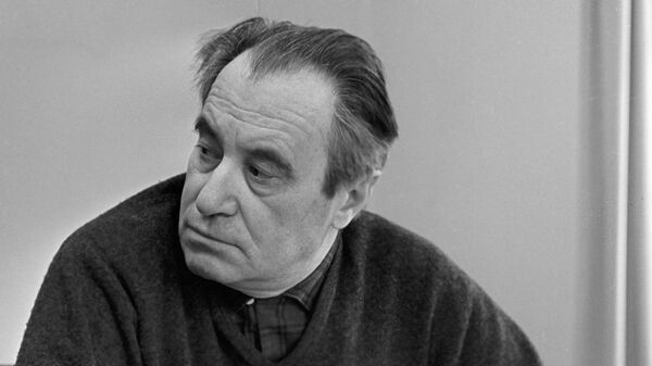 Валентин Катаев: белогвардеец, ставший советским классиком