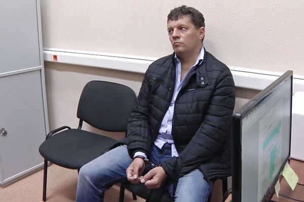 ФСБ задержала гражданина Украины Романа Сущенко по подозрению в шпионаже ФСБ задержала гражданина Украины Романа Сущенко по подозрению в шпионаже