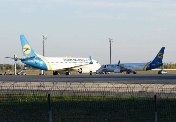 С 25 октября вводится запрет на полеты украинских авиакомпаний в Россию и российских на Украину С 25 октября вводится запрет на полеты украинских авиакомпаний в Россию и российских на Украину