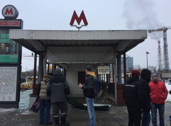 Взрыв газового баллона в переходе у станции метро Коломенская в Москве