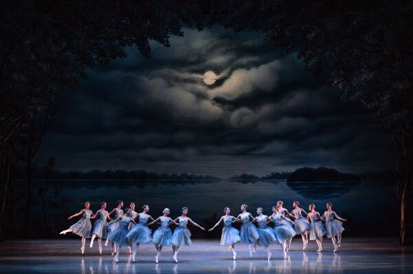 Балет Спящая красавица в Новосибирском академическом театре оперы и балета