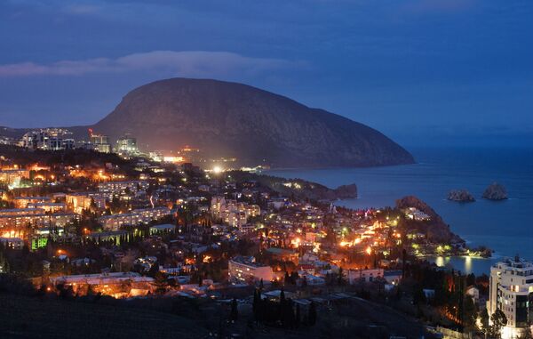 Города России. Гурзуф Города России. Гурзуф