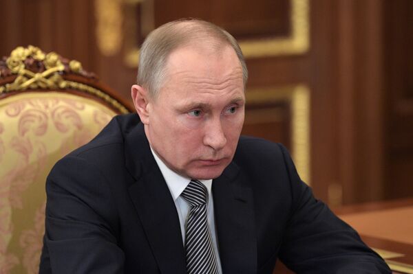 Рабочая встреча президента РФ В. Путина с губернатором Камчатского края В. Илюхиным Рабочая встреча президента РФ В. Путина с губернатором Камчатского края В. Илюхиным