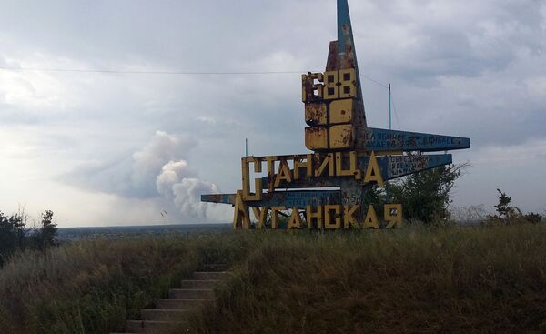 КПП Станица Луганская на линии соприкосновения в Донбассе