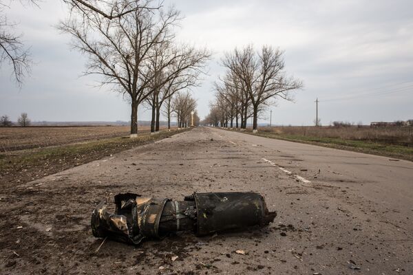 Последствия пожара на складе боеприпасов в Харьковской области