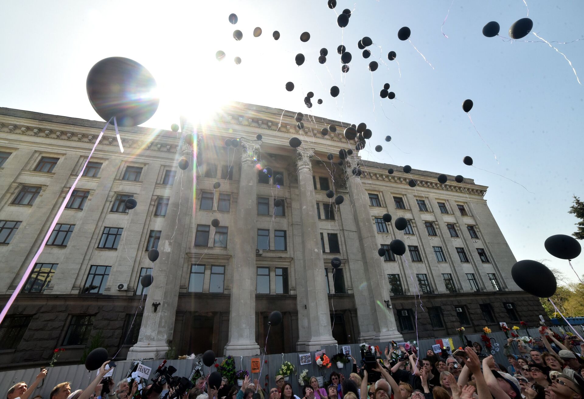 Траурные мероприятия в Одессе в память о погибших 2 мая 2014 - РИА Новости, 1920, 02.05.2021