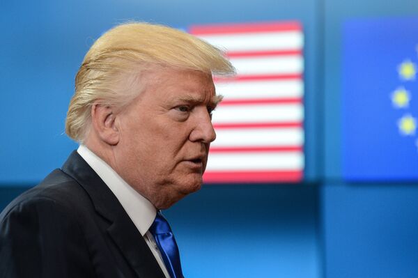 Президент США Дональд Трамп встретился с лидерами ЕС в Брюсселе Президент США Дональд Трамп встретился с лидерами ЕС в Брюсселе