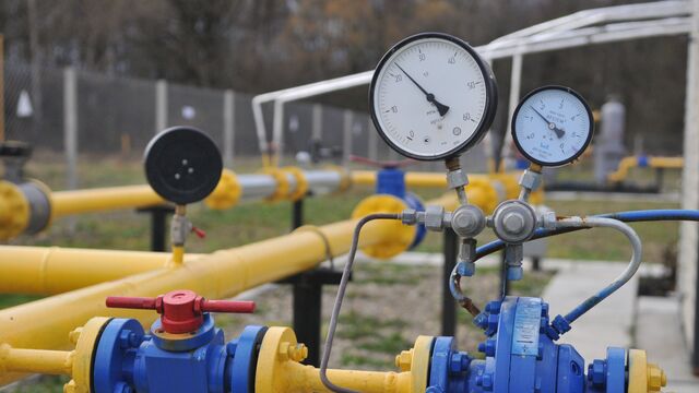© РИА Новости . Стрингер / Добыча газа на Колодницком месторождении в Львовской области США отберут у Украины её козырь и отомстят за попытку обмануть Трампа. Итоги 12 апреля