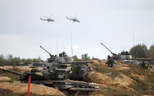 Учения вооруженных сил России и Белоруссии Запад-2013