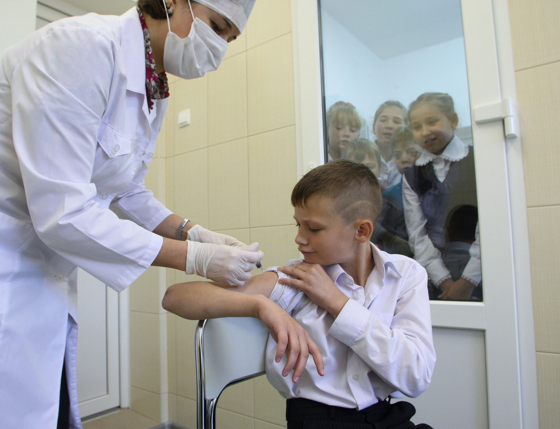 Вакцинация против гриппа в Калининграде - РИА Новости, 1920, 30.07.2021