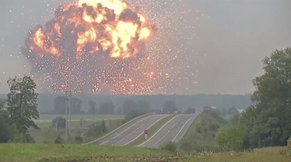 Взрыв на военном складе боеприпасов в Калиновке