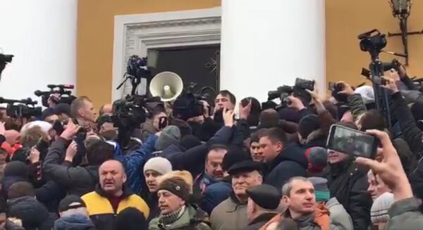 Саакашвили отбили у СБУ