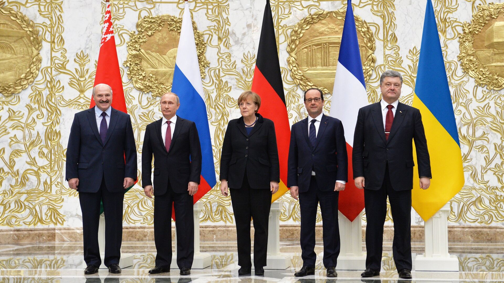 Переговоры лидеров России, Германии, Франции и Украины в Минске - РИА Новости, 1920, 06.02.2021