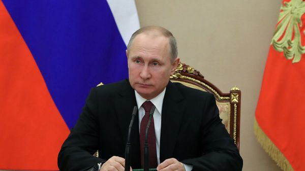 Президент РФ В. Путин провел заседание Совбеза РФ